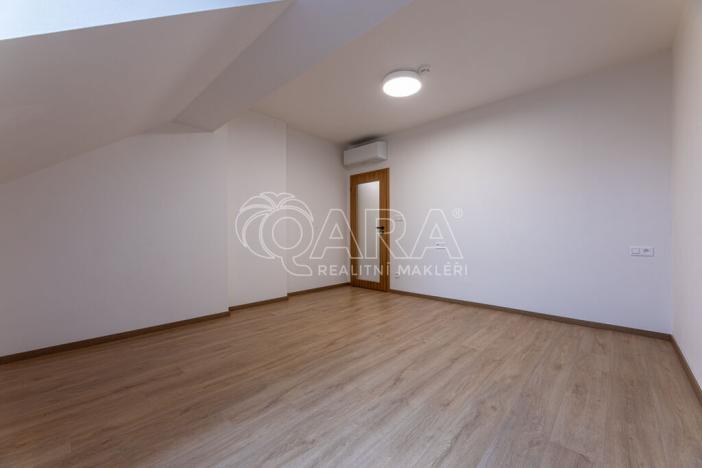 Pronájem bytu 2+kk, Praha - Karlín, Křižíkova, 49 m2