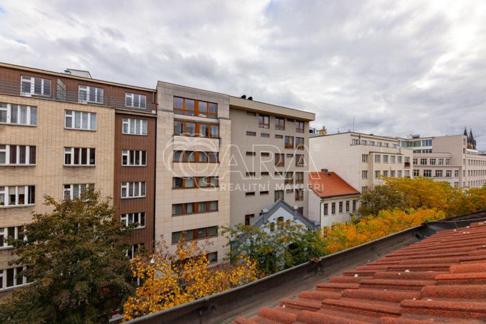 Pronájem bytu 2+kk, Praha - Karlín, Křižíkova, 49 m2