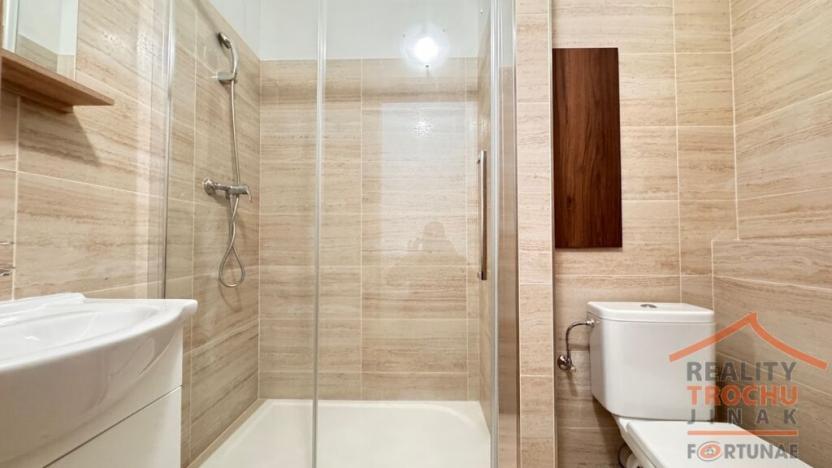 Pronájem bytu 1+1, Jičín, Na jihu, 35 m2