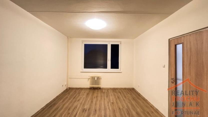 Pronájem bytu 1+1, Jičín, Na jihu, 35 m2