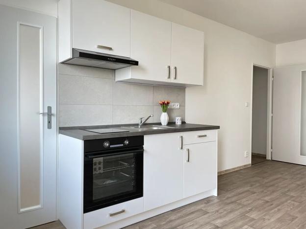 Pronájem bytu 2+kk, Litvínov, Bezručova, 43 m2