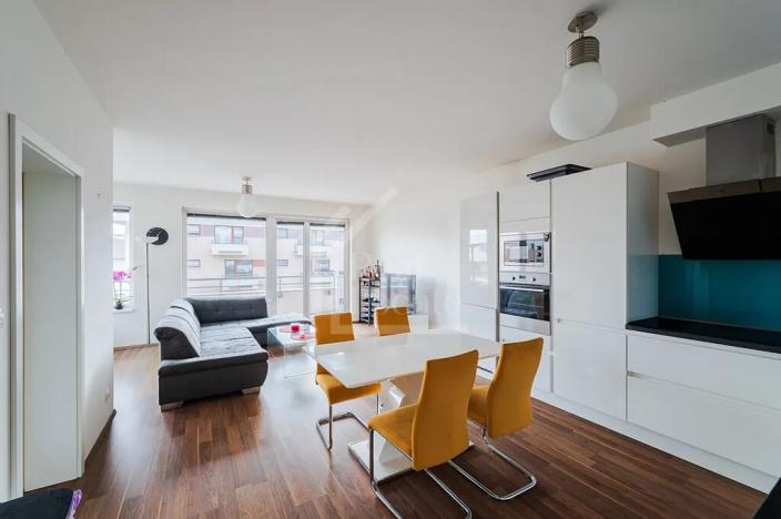 Pronájem bytu 2+kk, Praha - Kamýk, Freiwaldova, 70 m2