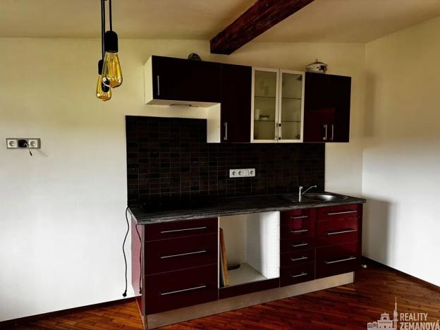 Pronájem bytu 1+kk, Psáry, 37 m2