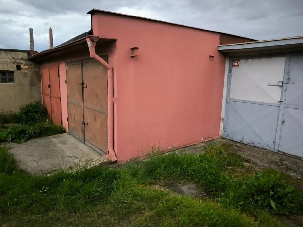 Pronájem garáže, Lovosice, Terezínská, 19 m2