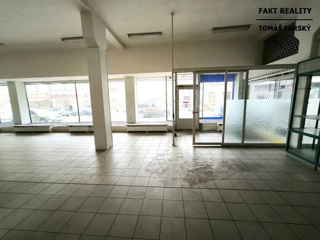 Pronájem obchodního prostoru, Děčín, Teplická, 456 m2