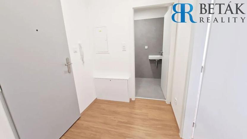 Pronájem bytu 2+kk, Přerov, Čechova, 59 m2