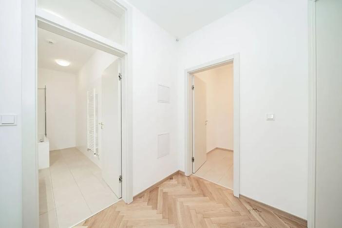 Pronájem bytu 2+kk, Praha - Vinohrady, Balbínova, 68 m2