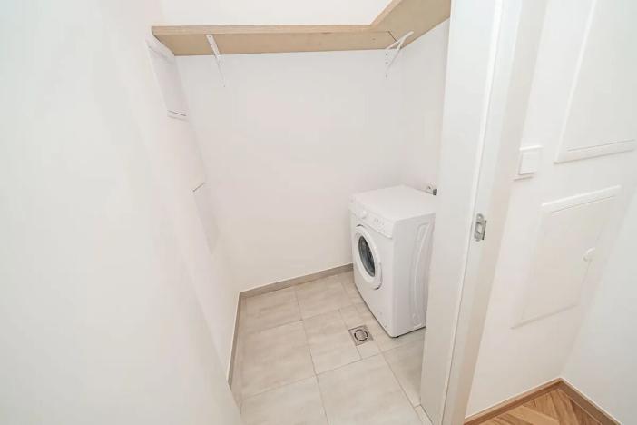 Pronájem bytu 2+kk, Praha - Vinohrady, Balbínova, 66 m2