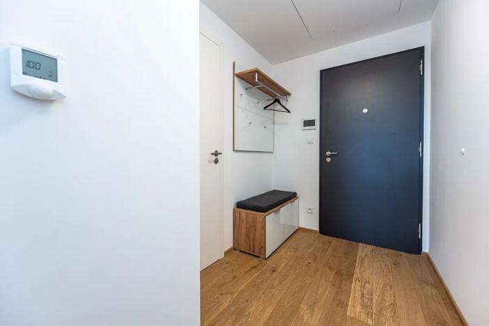 Pronájem bytu 2+kk, Praha - Karlín, Sokolova, 59 m2