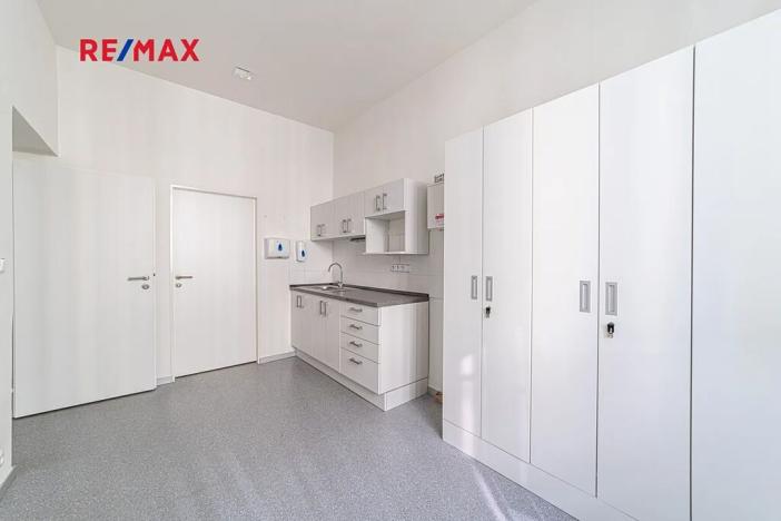 Prodej obchodního prostoru, Králíky, 5. května, 519 m2