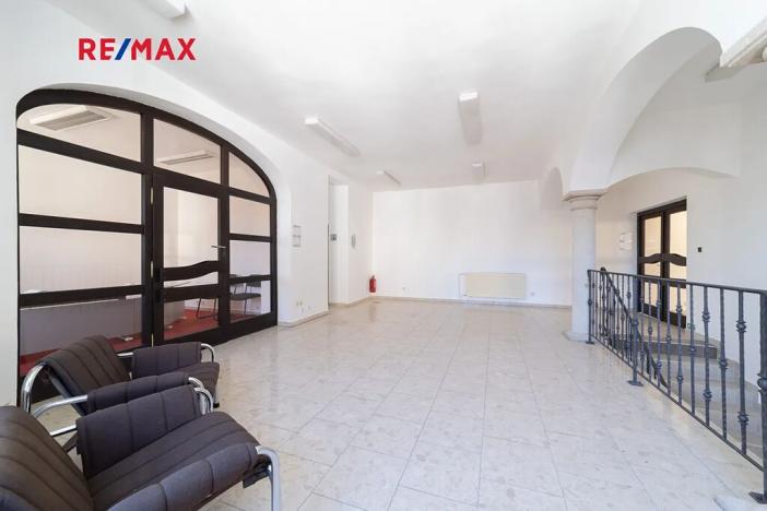 Prodej obchodního prostoru, Králíky, 5. května, 519 m2