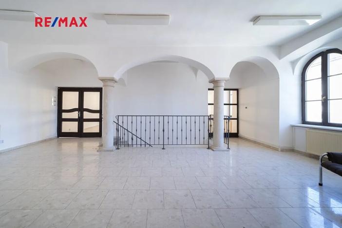 Prodej obchodního prostoru, Králíky, 5. května, 519 m2