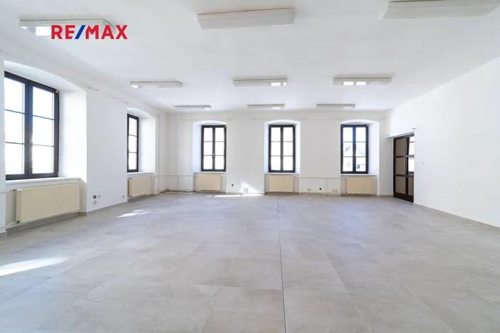 Prodej obchodního prostoru, Králíky, 5. května, 519 m2