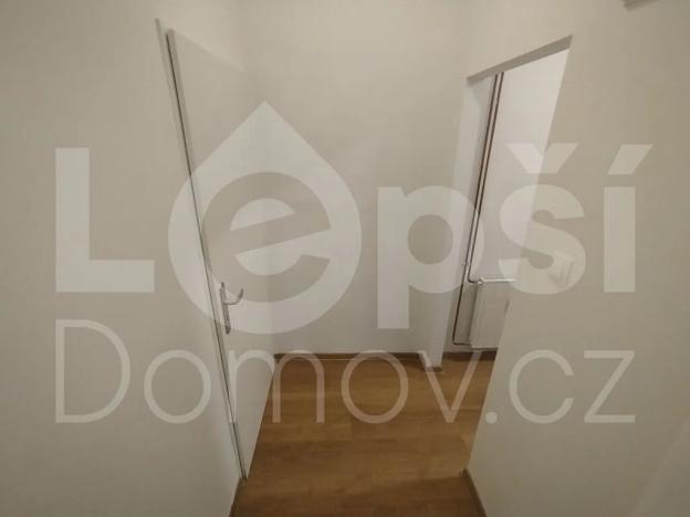 Prodej bytu 2+kk, Jeseník, Husova, 52 m2