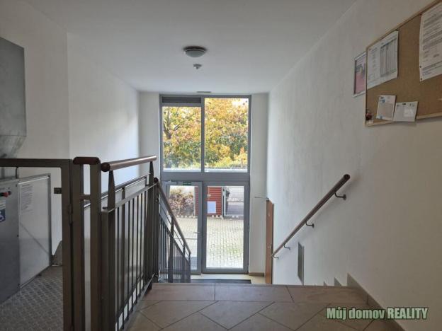 Pronájem bytu 2+kk, Praha - Zličín, Míšovická, 50 m2