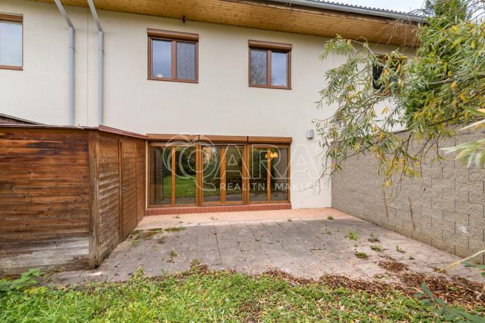 Prodej rodinného domu, Zbuzany, Lomená, 162 m2