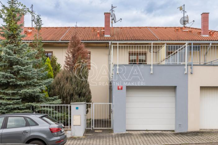 Prodej rodinného domu, Zbuzany, Lomená, 162 m2