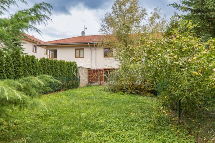 Prodej rodinného domu, Zbuzany, Lomená, 162 m2