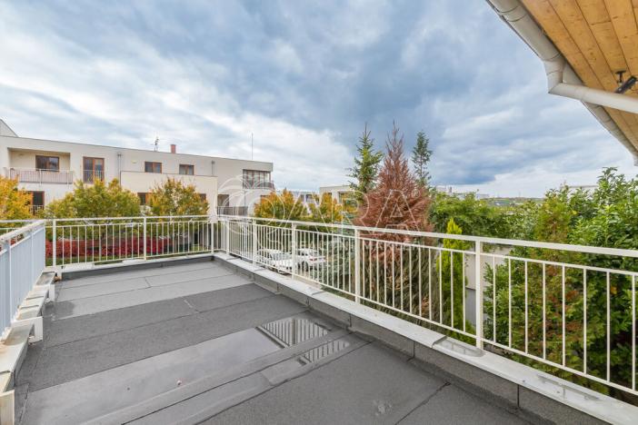 Prodej rodinného domu, Zbuzany, Lomená, 162 m2