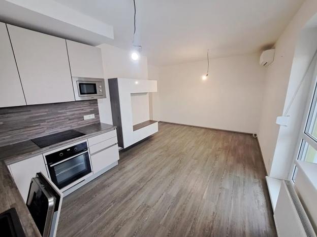 Pronájem bytu 2+kk, Šlapanice, Brněnská Pole, 47 m2