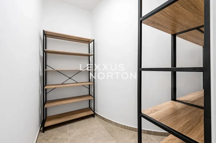 Pronájem bytu 2+kk, Praha - Košíře, Naskové, 60 m2