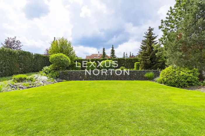 Pronájem rodinného domu, Průhonice, Pod Valem II., 320 m2