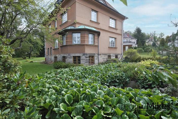 Prodej vily, Trutnov, Volanovská, 398 m2