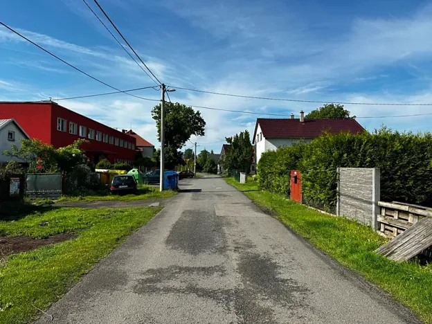 Prodej komerčního pozemku, Kunín, 338 m2