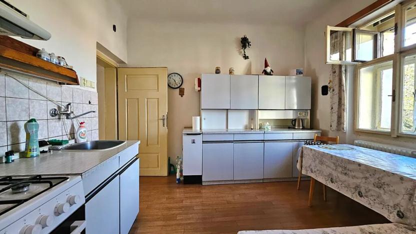 Prodej rodinného domu, Velké Popovice, Husova, 161 m2