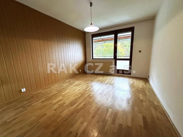 Pronájem bytu 3+1, Praha - Smíchov, Zdíkovská, 81 m2