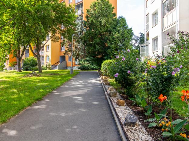 Pronájem bytu 2+1, Praha - Černý Most, Cíglerova, 60 m2