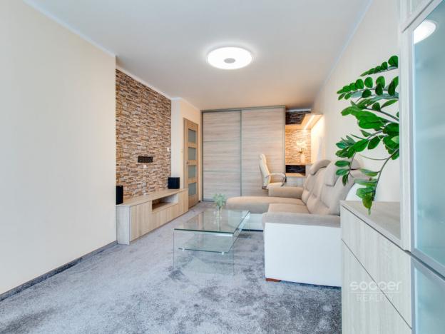 Pronájem bytu 2+1, Praha - Černý Most, Cíglerova, 60 m2