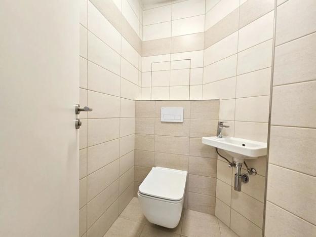 Pronájem bytu 3+kk, Praha - Hostivař, Na Plískavě, 71 m2