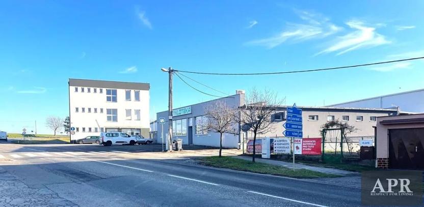 Prodej obchodního prostoru, Hluk, Hlavní, 180 m2