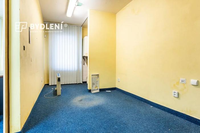 Prodej skladu, Krupka, Dlouhá, 1110 m2