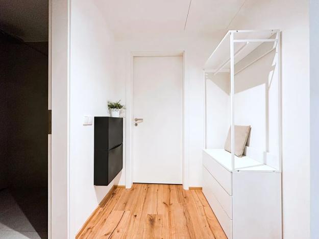 Pronájem bytu 3+kk, Praha - Karlín, Karlínské náměstí, 70 m2