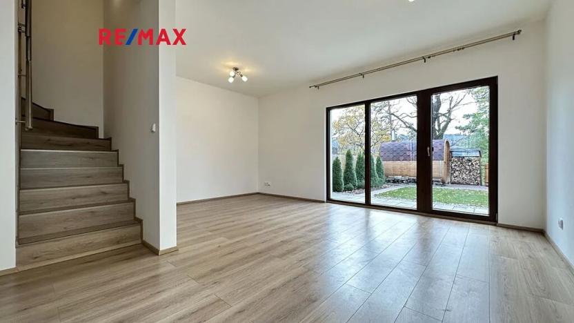 Pronájem rodinného domu, Králův Dvůr, Větrná, 80 m2