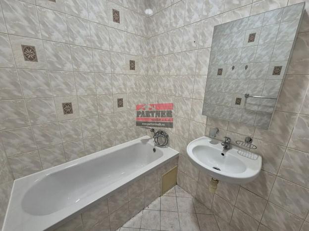 Pronájem bytu 2+1, Tábor, nám. F. Křižíka, 52 m2