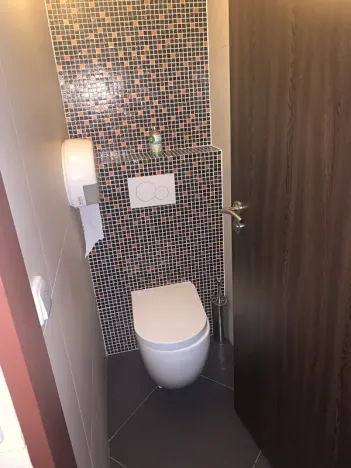 Pronájem kanceláře, Praha - Vinohrady, Chrudimská, 360 m2