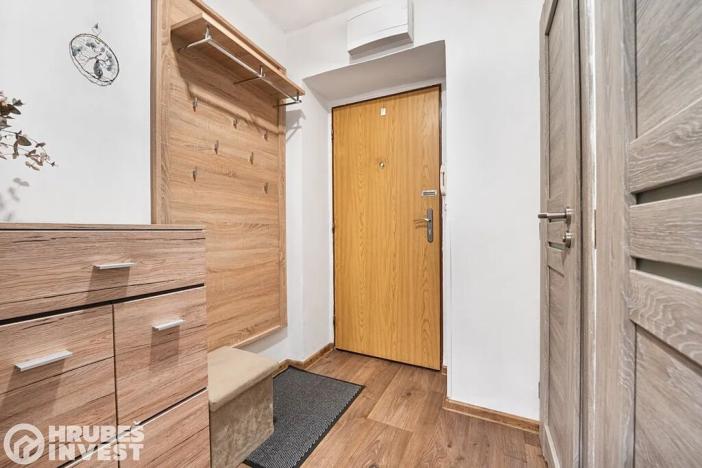 Prodej bytu 2+kk, Trutnov, náměstí Horníků, 56 m2