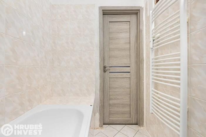 Prodej bytu 2+kk, Trutnov, náměstí Horníků, 56 m2