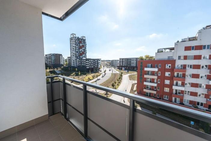 Pronájem bytu 2+kk, Praha - Hlubočepy, Fabiánové, 48 m2