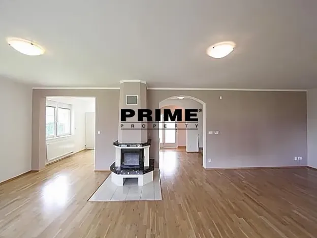 Pronájem rodinného domu, Průhonice, Pod Valem II., 400 m2