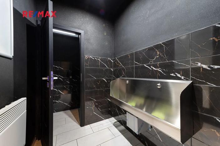 Prodej obchodního prostoru, Břidličná, Osvobození, 140 m2