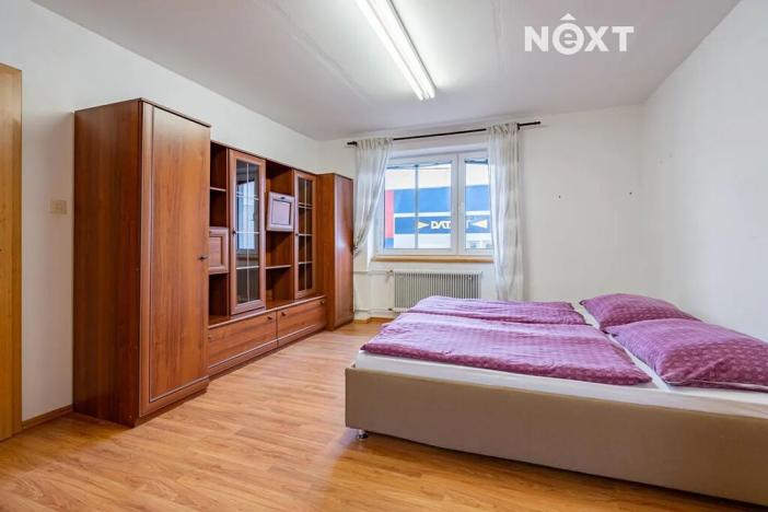 Pronájem obchodního prostoru, Český Krumlov, Budějovická, 33 m2