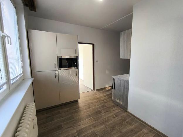 Pronájem bytu 3+1, Uherský Brod, 69 m2