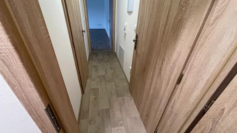 Pronájem bytu 1+kk, Zlín, 42 m2