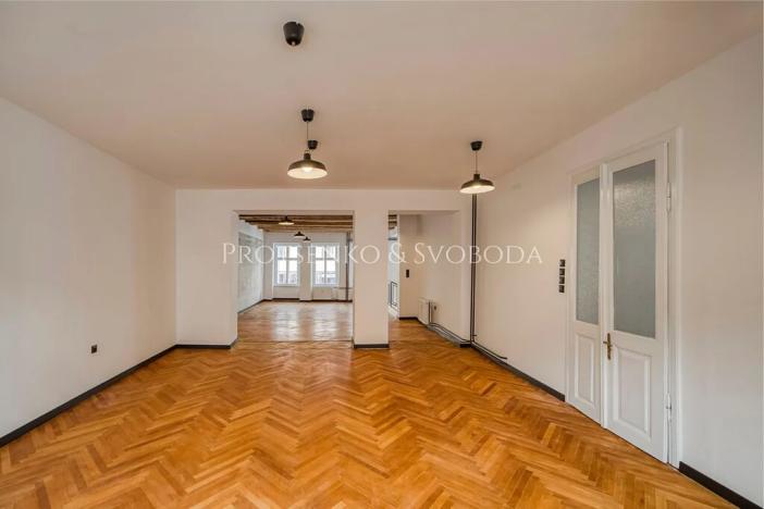 Pronájem obchodního prostoru, Třebíč, Hasskova, 127 m2