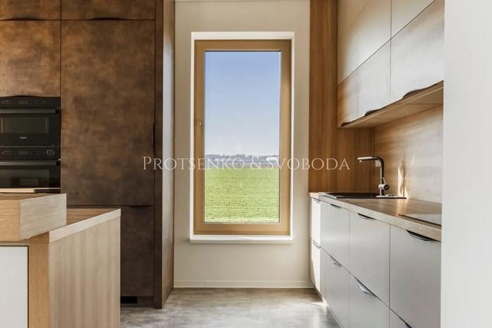 Pronájem kanceláře, Velká Bíteš, 937 m2