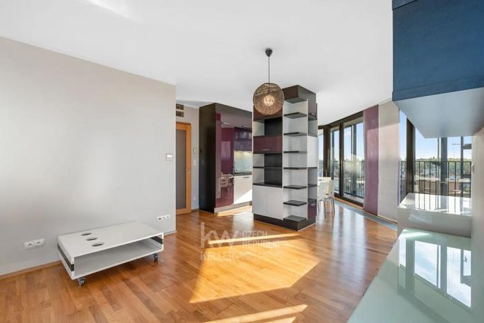 Pronájem bytu 2+kk, Praha - Žižkov, Pitterova, 77 m2